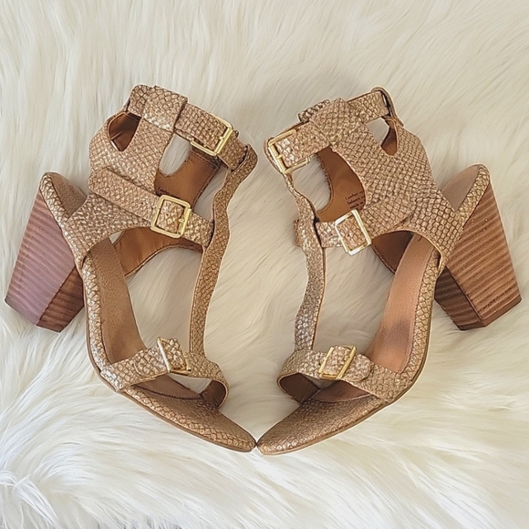 Seychelles Electro metallic gold leather stacked hell sandals women's si… - Picture 12 of 15